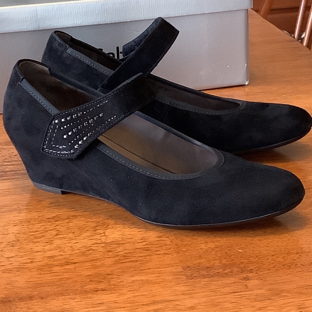 Women’s black suede Gabor wedge heel shoes